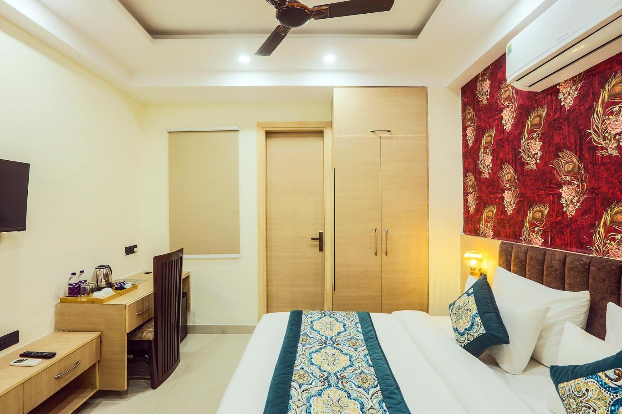 Hotel Green Lotus Luxe Gurgaon Buitenkant foto