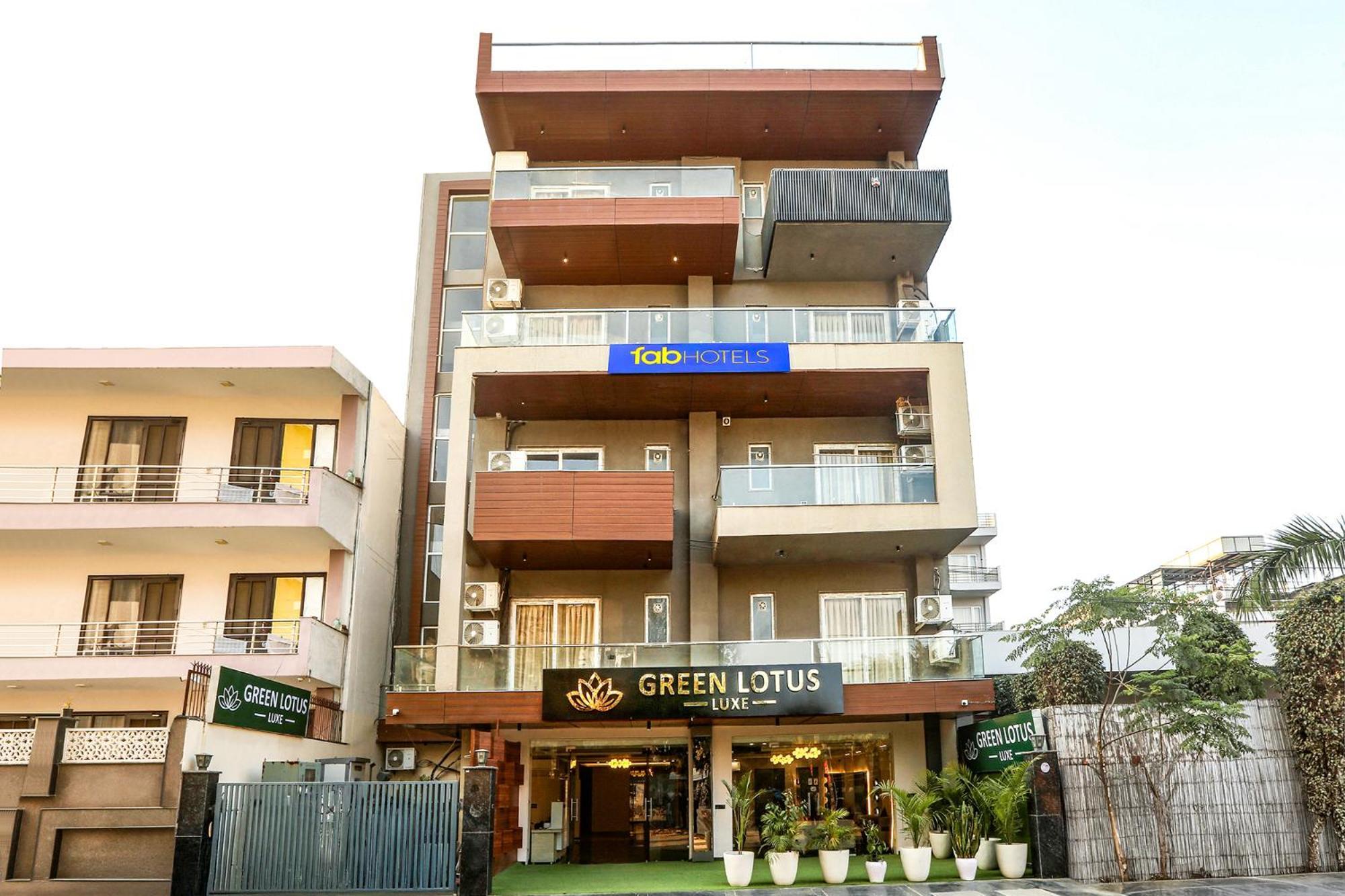 Hotel Green Lotus Luxe Gurgaon Buitenkant foto